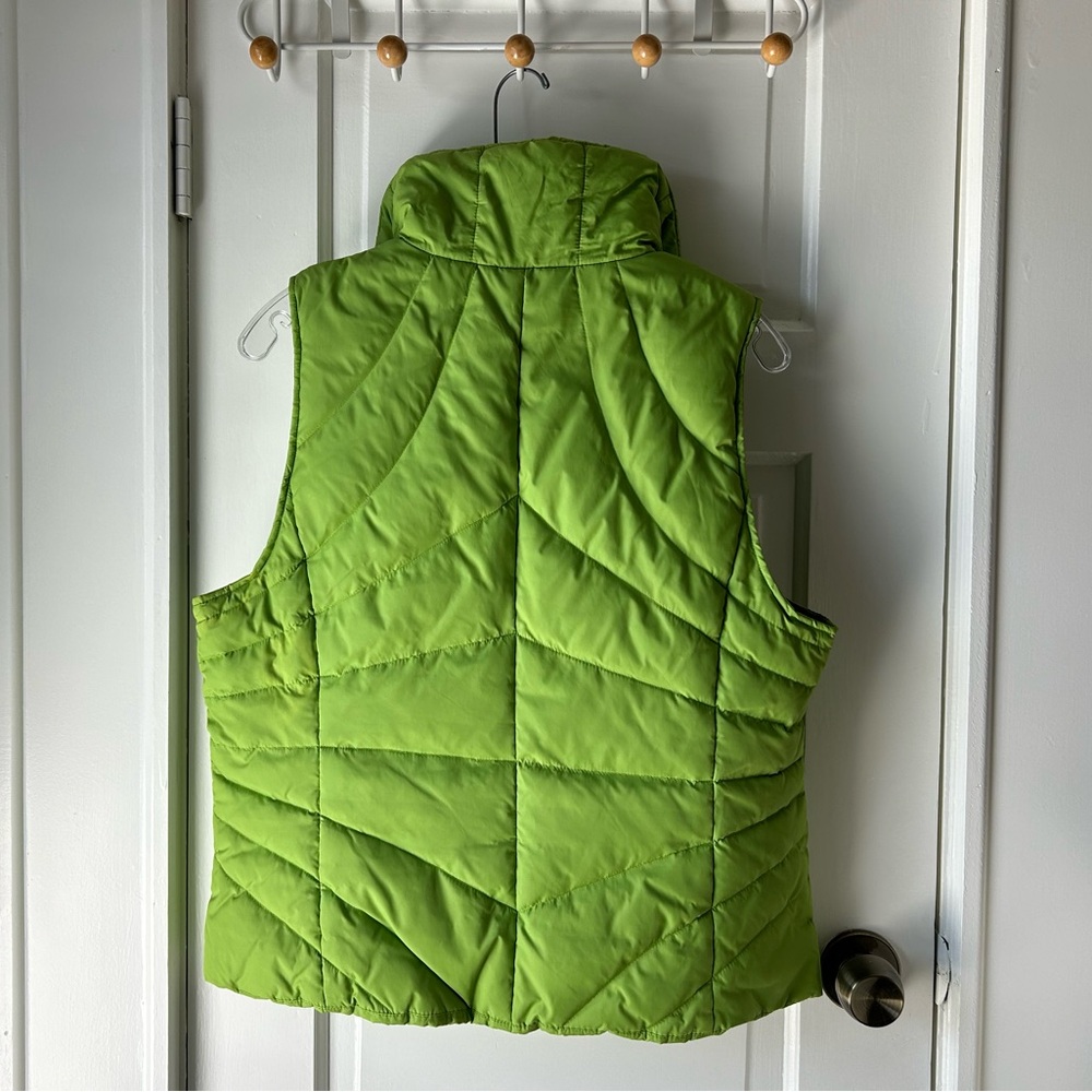 Kenneth Cole Puffer Crop Vest Jacket - Picture 3 of 6